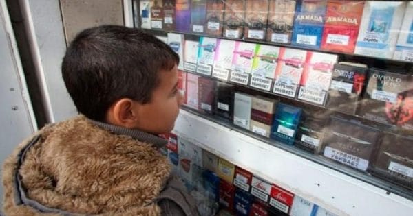 Dünyada siqaret çəkənlər azalır, Azərbaycanda artır – Nə etmək lazımdır?