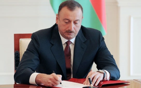 Prezident Xəzər rayonu ilə bağlı SƏRƏNCAM imzaladı