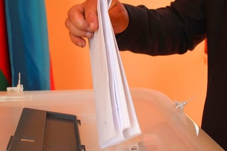 Parlament seçkilərinə qatılmaq üçün müraciət edənlərin sayı açıqlanıb