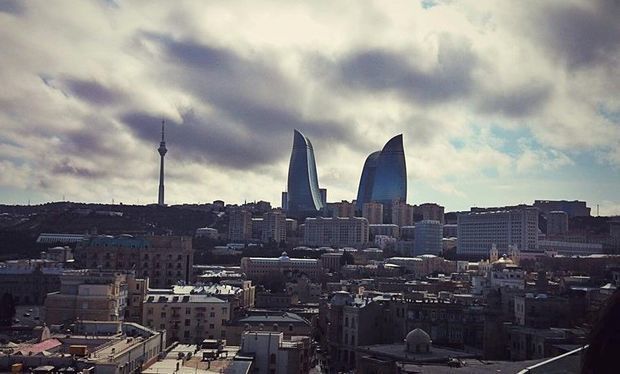 Sabahın hava proqnozu açıqlandı: Duman, külək, çiskin