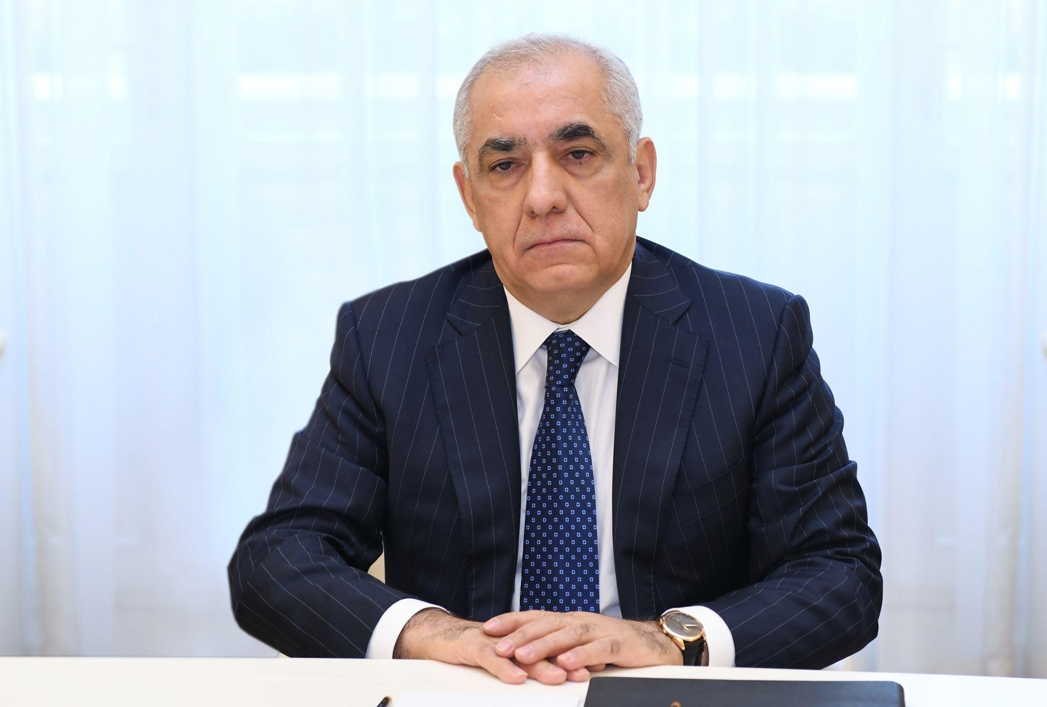 Azərbaycana tibbi maska və respiratorların idxalı rüsumdan azad edildi
