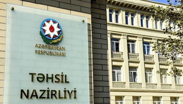 Təhsil Nazirliyindən universitetlərə onlayn tədrislə bağlı TƏKLİF