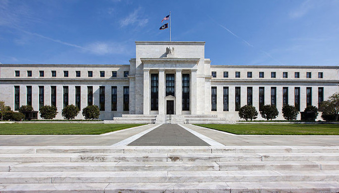 FED Asiyadan gələn dolları karantinə alır