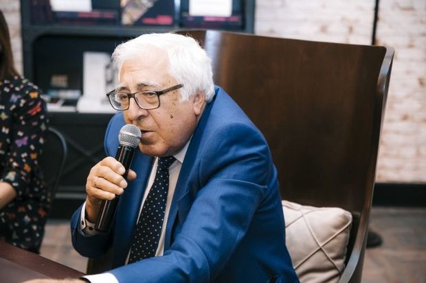 "Anar qiyamət günü AYB-ni dükan kimi bağlayıb gedəcək" - Şərif Ağayar 5 “Anar qiyamət günü AYB-ni dükan kimi bağlayıb gedəcək” – Şərif Ağayar