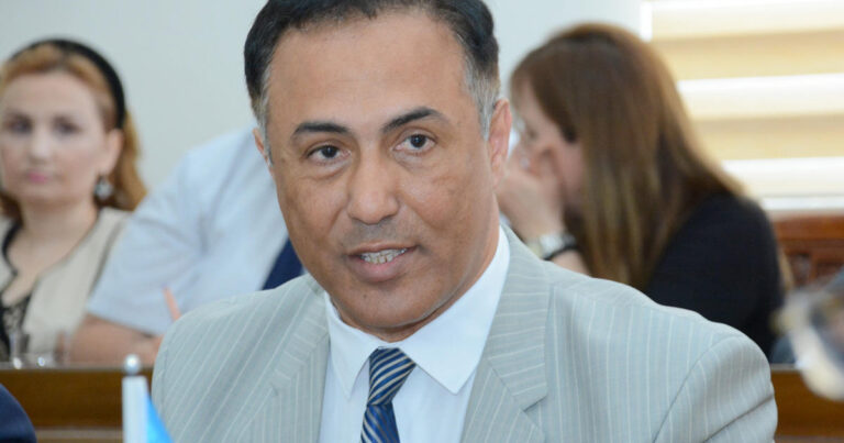 Elman Nəsirov: "Ramiz Mehdiyev toxunulmaz deyil" 1 Elman Nəsirov: “Ramiz Mehdiyev toxunulmaz deyil”