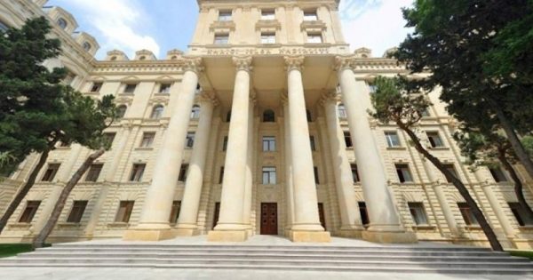 Azərbaycan XİN Tacikistanı təbrik edib