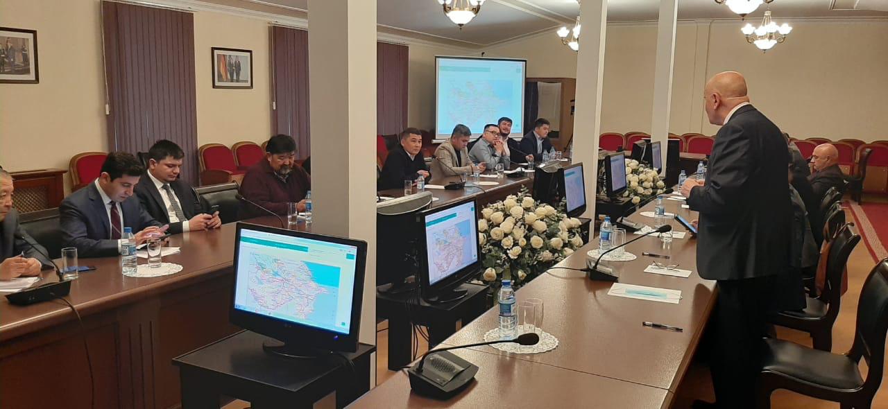 Qazaxıstanlı və azərbaycanlı politoloqlar arasında görüş olub – FOTO
