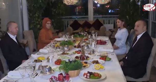 İlham Əliyev və Rəcəb Tayyib Ərdoğan birgə şam ediblər