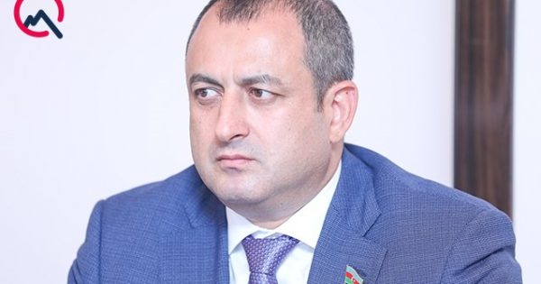 “Kim Ramiz Mehdiyevin yerinə olsa, qərardan sonra o postda oturmazdı” – Adil Əliyev
