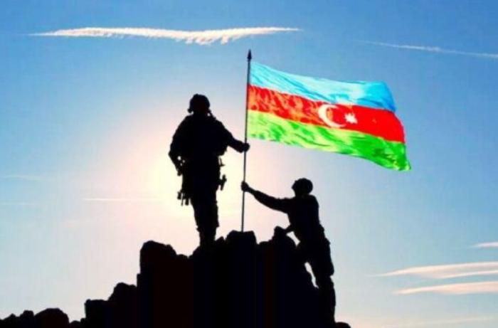 Hərbi qulluqçulara yeni medallar verilib- SİYAHI