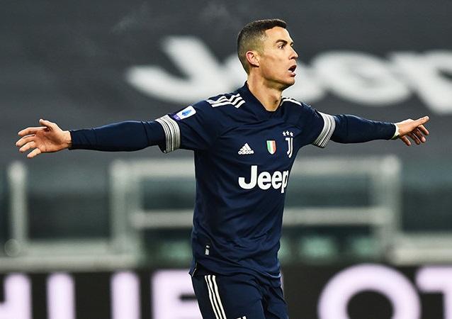 Futbol tarixinin ən yaxşı yeni bombardiri 1 image-142524