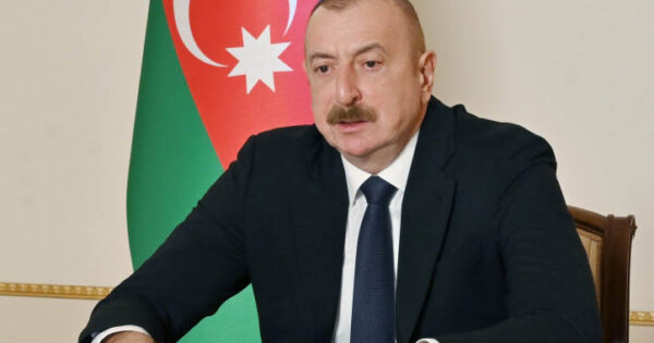 “Ermənistan ordusu yoxdur, bitib, qurtarıb” - Prezident 3 image-ilham-11