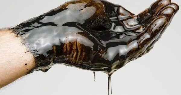 image-mac36_oil_post01