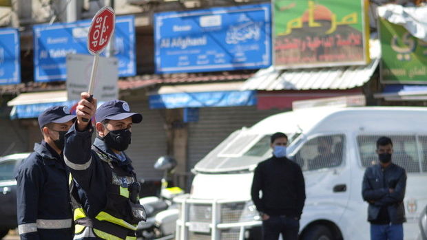 İordaniyada koronavirus məhdudiyyətlərinə görə etirazçılarla polis arasında toqquşma baş verdi