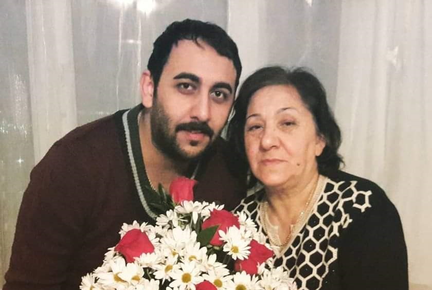“Hər şeyim idin – övladım, sevgim, sirdaşım idin…” Azərbayanlı aktyordan üç gün əvvəl vəfat edən anası haqqında QƏLB SIZLADAN SÖZLƏR