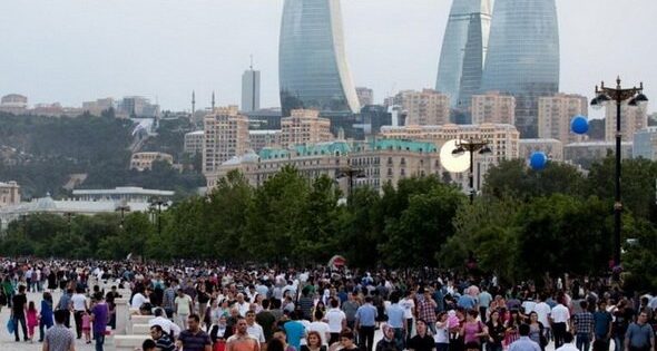 Azərbaycanda bu şəxslərə ŞAD XƏBƏR - 72 saat ərzində... 28 image-5bcda07fe020a_seh_71540203980