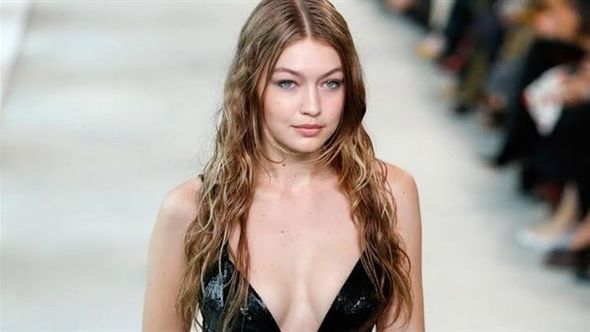 Supermodel yanlışlıqla övladının fotosunu paylaşdı - FOTO 7 image-81