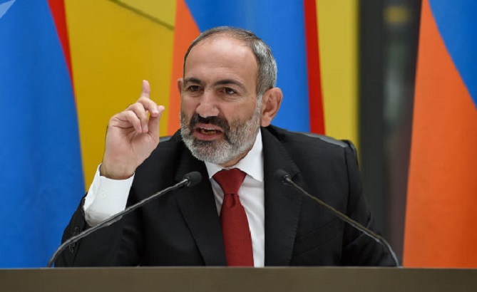 “Paşinyan getməli olacaq” – Sergey Mixeyev