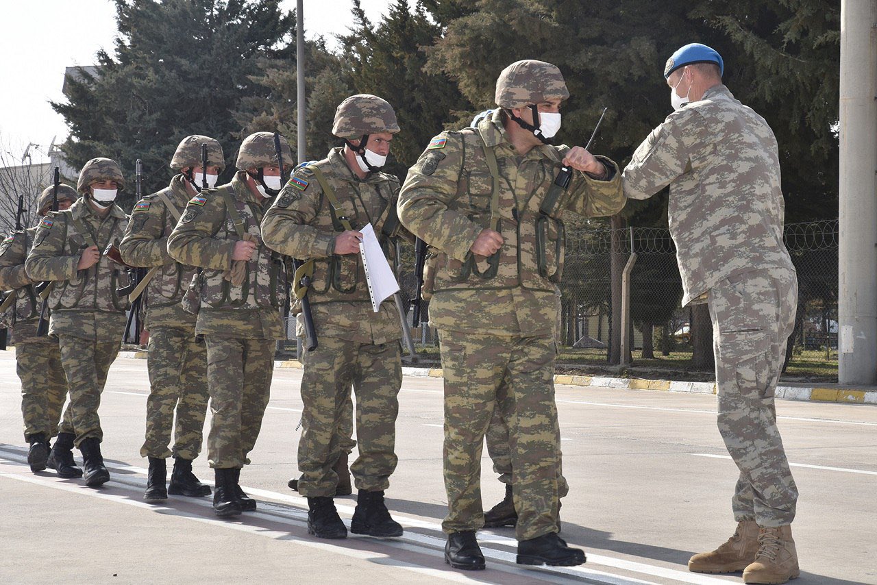 Hərbçilərimiz təlim üçün Türkiyəyə yollandı – Fotolar