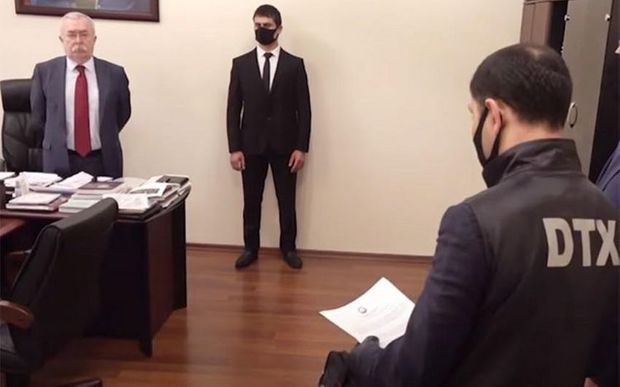 XİN-in sabiq vəzifəli şəxsləri barəsində seçilmiş ev dustaqlığının müddəti uzadıldı