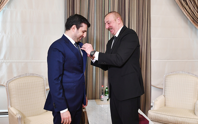 İlham Əliyev Selçuk Bayraktarı təltif etdi – Fotolar