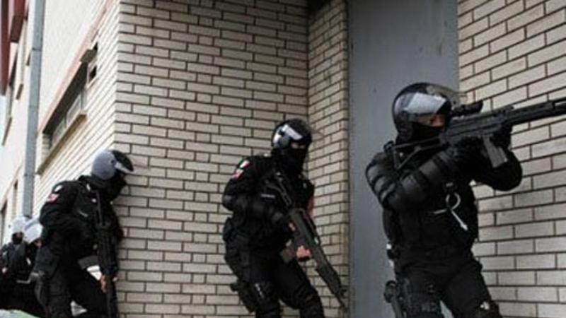 "Bandotdel" Bakıda əməliyyat keçirdi 1 image-emeliyyat-polis