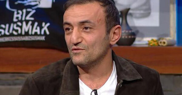 Türkiyənin paytaxtı ilə bağlı zarafatına görə həbsini tələb etdilər - Video 7 image-errs-1