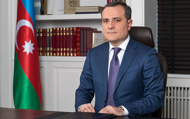 Ceyhun Bayramov Avstriyaya səfərə yola düşdü