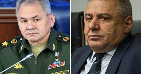 Ermənistan müdafiə naziri Rusiyaya gedir 1 image-vaqarsak
