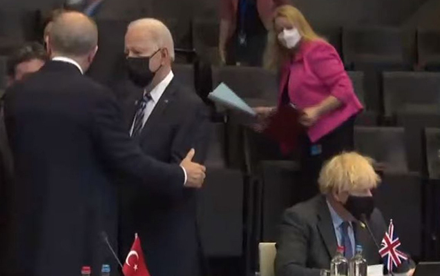 Ərdoğan və Co Bayden arasında qısa söhbət – FOTO