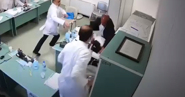 Qadın həkimi döyən “müharibə əlili” barədə cinayət işi başlanıldı 5 image-hekim