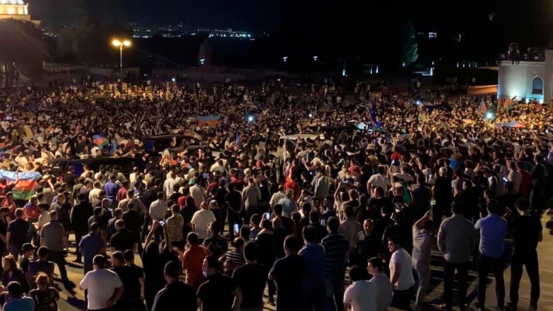 Orduya dəstək yürüşündə tutulanlara şərti cəza istənildi