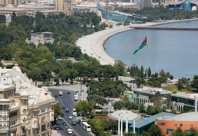 image-trend_baku_city_main_120520_1