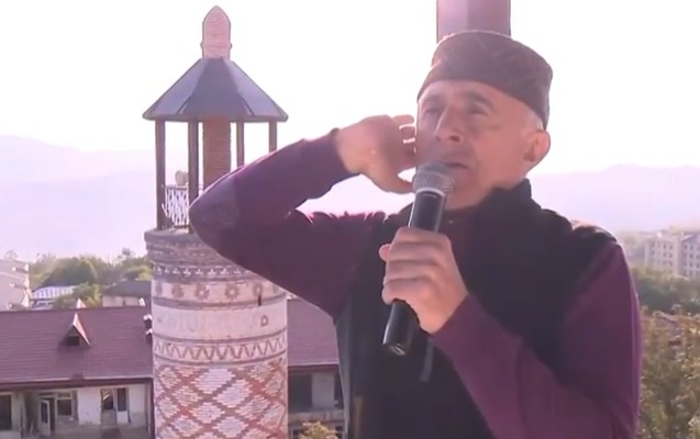 Alim Qasımov Şuşada azan oxudu - Video 1 image-alim