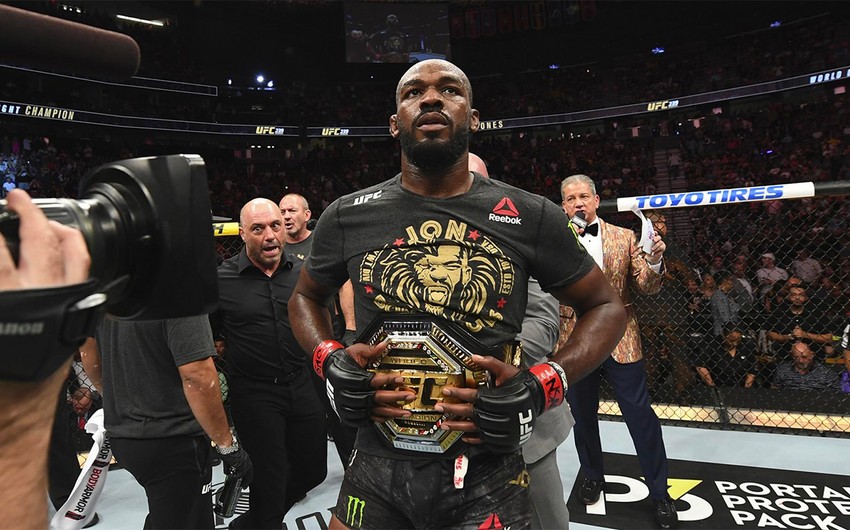 UFC-nin ən yaxşı döyüşçüsü həbs edilib 1 image-ufc