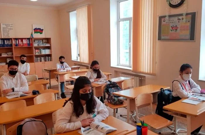 Məktəblərdə tədris dayandırılır?— Nazirlik açıqlama verdi 1 image-mekteb-korona