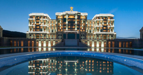 Anar Məmmədovun oteli kimin nəzarətinə keçib? 7 image-1479326693_general_11_