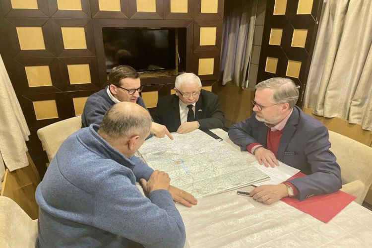 Avropa dövlətlərinin baş nazirləri KİYEVƏ GƏLDİLƏR 1 image-photo_161556