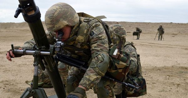 image-0de32fa2-2157-3612-b9be-e8dea12fa82d_850