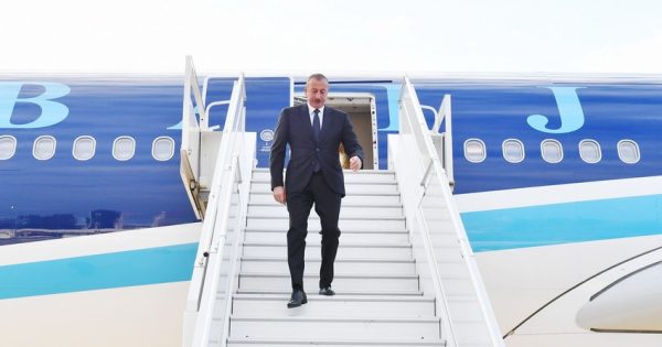 Prezident İlham Əliyev Albaniyaya səfərə gedib - FOTO 9 image-b96ee2f2-398a-3906-a715-a44053445a8c_850