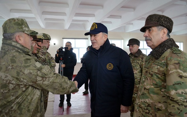 Zakir Həsənovla Hulusi Akar təlimləri izlədi - Video 1 image-mycollages_-_2022-12-06t151811-183