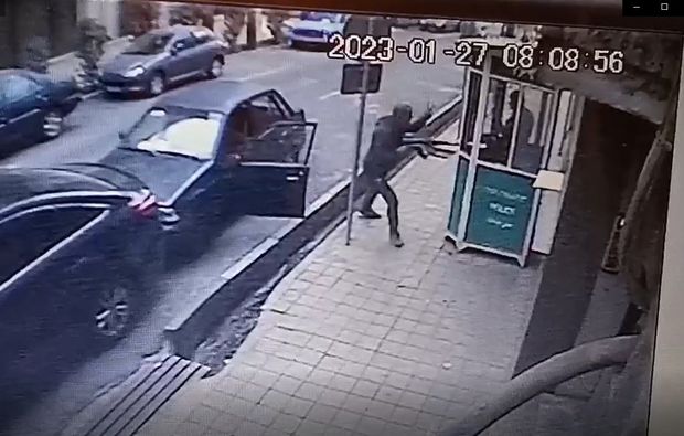 Səfirlikdəki terroru icra edən Yasinin KEÇMİŞİ və İran cəsus şəbəkəsi ilə əməkdaşlığını sübut edən FAKTLAR - FOTO 2 image-77777777777