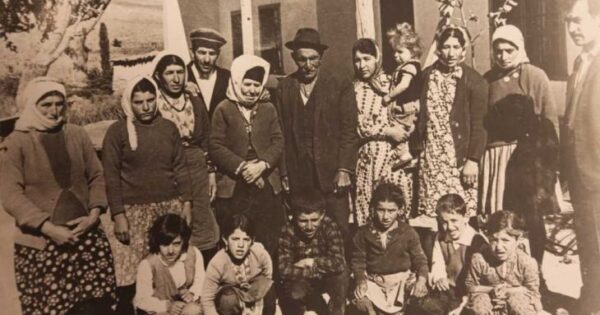 Tanınmış Türk ozanı Aşıq Veysəl UNESCO-nun anım proqramına daxil edildi - FOTO 4 image-photo_23687