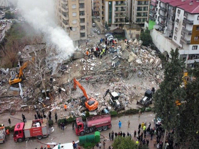 Qışqıraraq kömək istəyən insanların dəhşətli GÖRÜNTÜLƏRİ - VİDEO 1 image-1104203