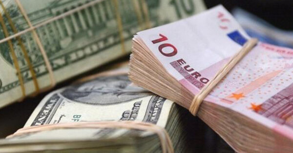 image-1676272557_dollar_avro_003