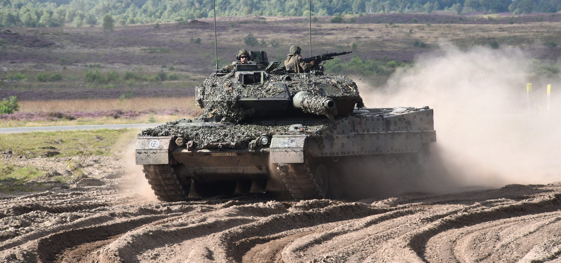 Almaniyanın 18 ədəd “Leopard 2” tankı Ukraynaya çatdırıldı – Der Spiegel