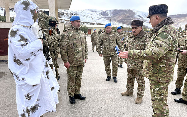 Baş Qərargah rəisi hərbi hissələrin döyüş hazırlığını yoxladı - Fotolar 6 image-mn1