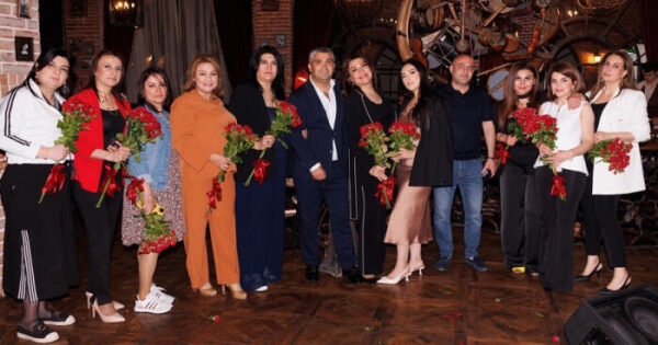 Cəlal Qurbanov 36 il sonra İlk müəllimi ilə görüşdü - FOTO/VİDEO 2 image-cm2-1684585292