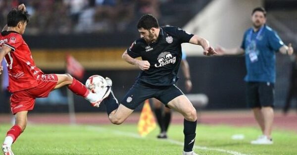 Ramil Şeydayev oynadı, komandası mövsümə heç-heçə ilə başladı 6 image-ramil-seydayev