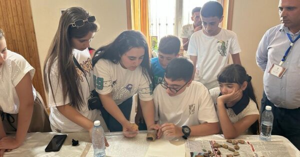 Dövlət Komitəsinin təşkilatçılığı ilə yay düşərgəsi başlayıb 2 image-yay-dusergesi